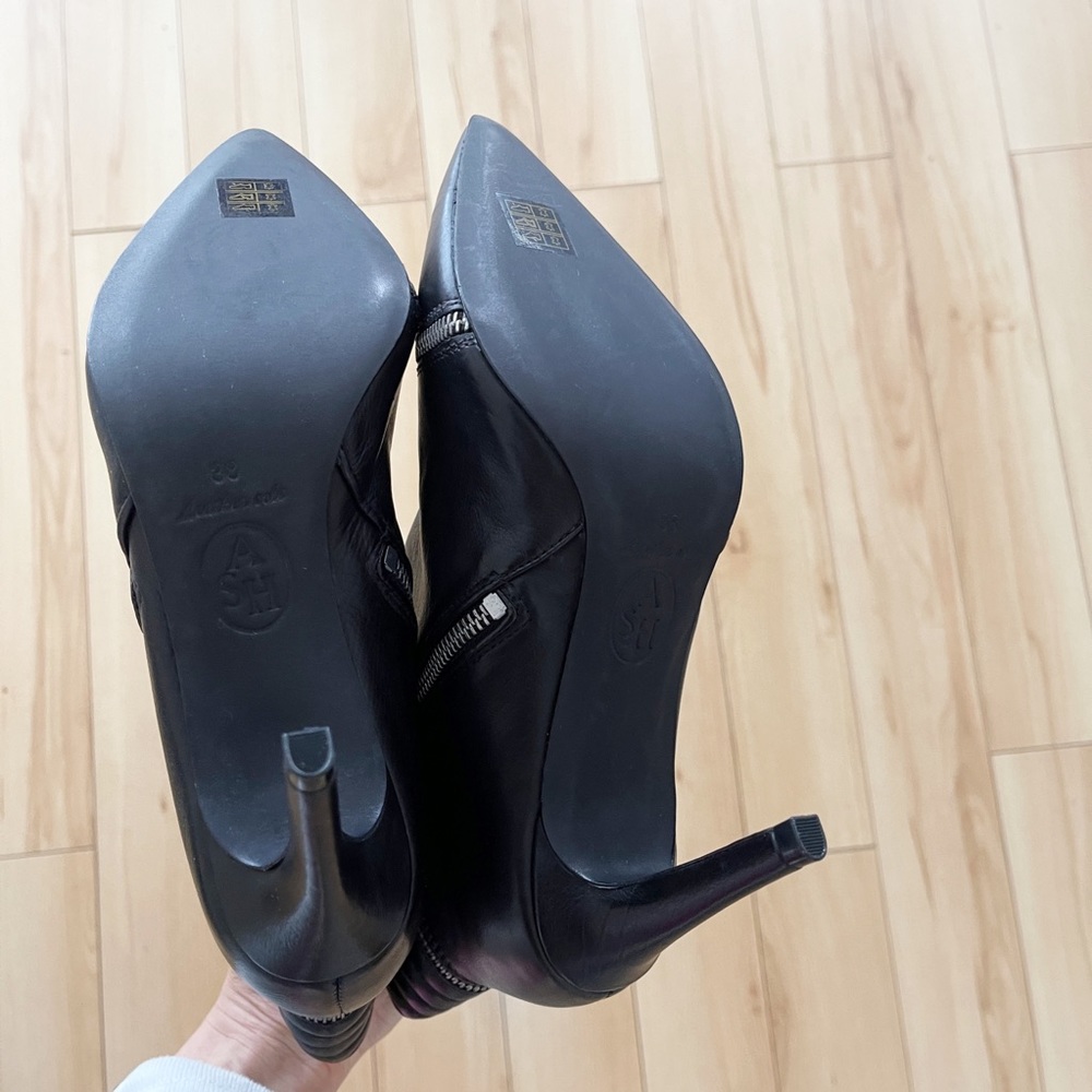 New* Ash booties with zip details - Picture 4 of 4